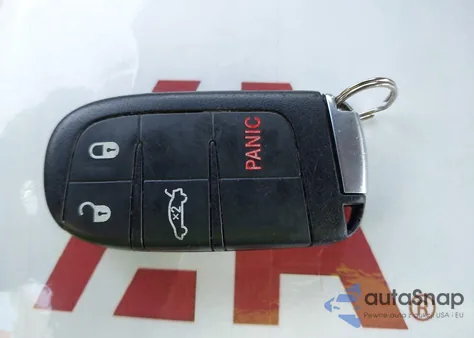 2015 Chrysler 200 S z USA, uszkodzony, nr VIN 1C3CCCDG8FN636646